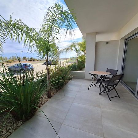 Emerald Suites Protaras Buitenkant foto