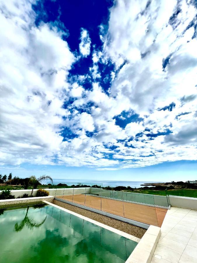 Emerald Suites Protaras Buitenkant foto