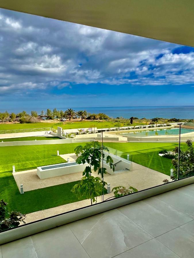 Emerald Suites Protaras Buitenkant foto