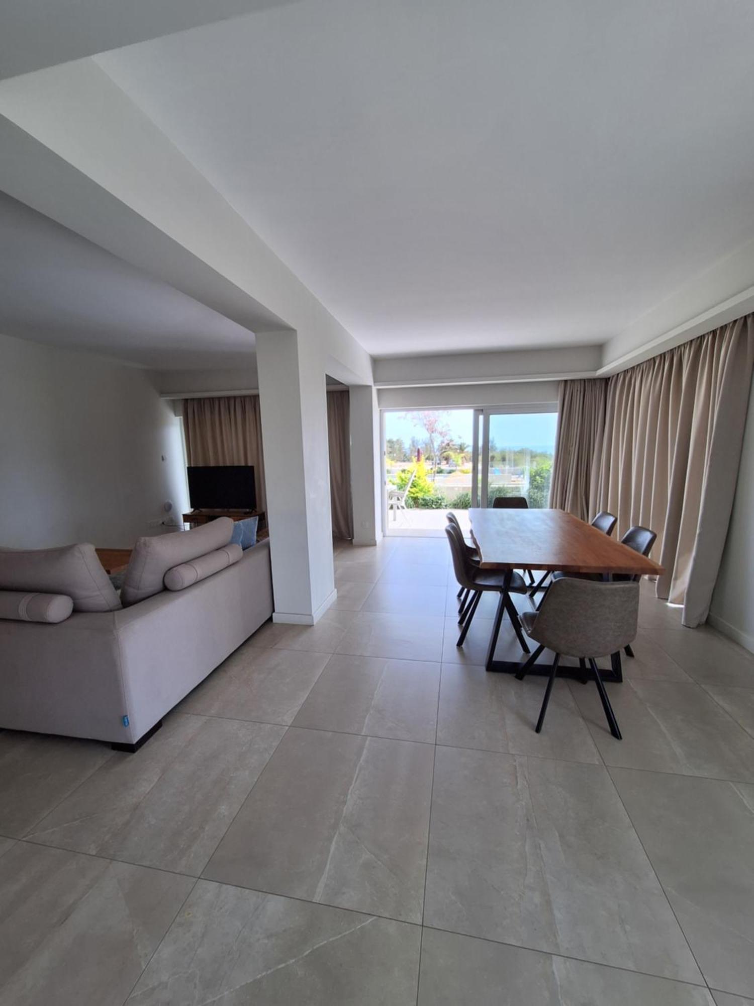 Emerald Suites Protaras Buitenkant foto