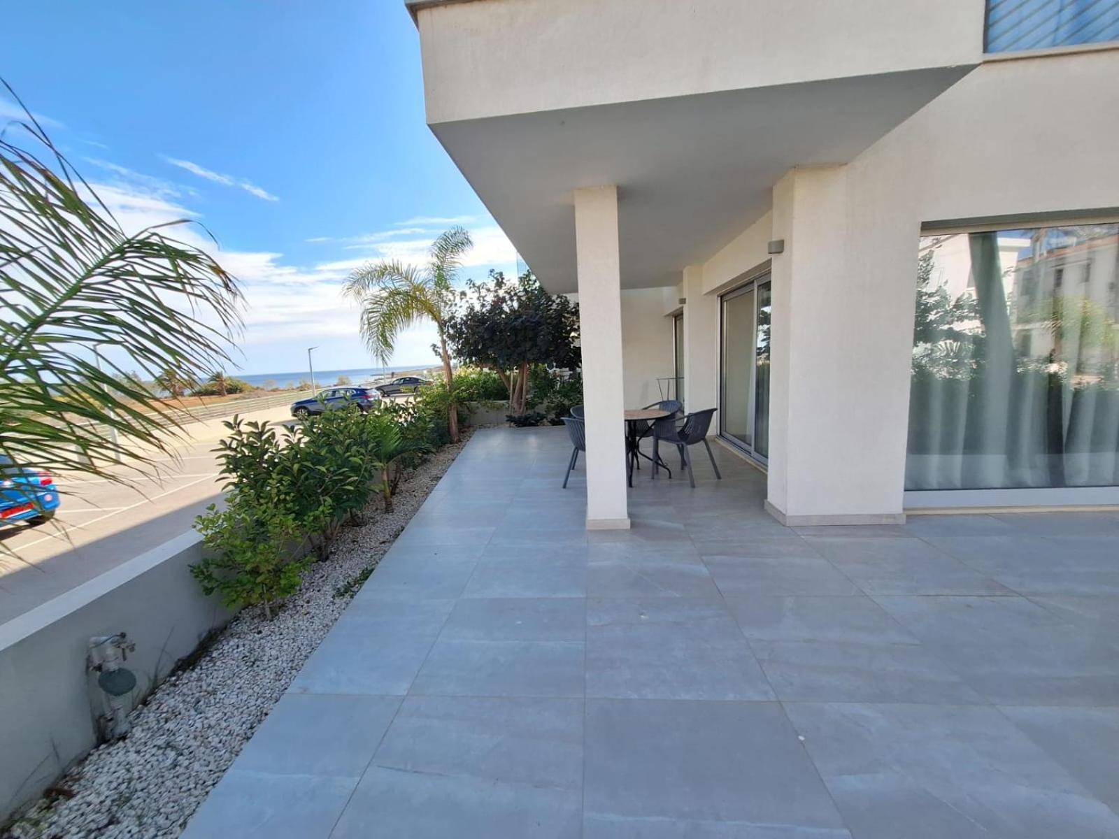 Emerald Suites Protaras Buitenkant foto
