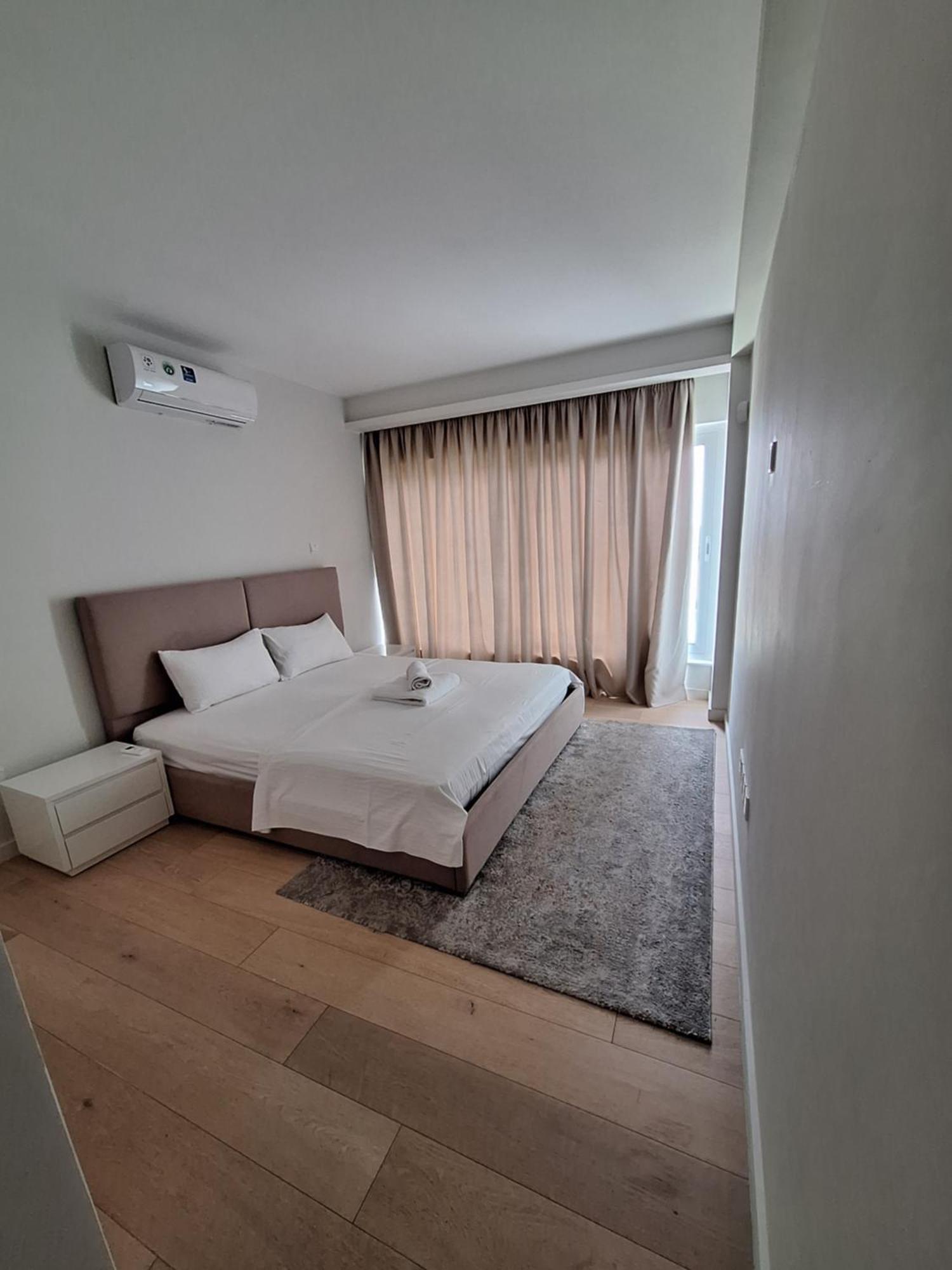 Emerald Suites Protaras Buitenkant foto