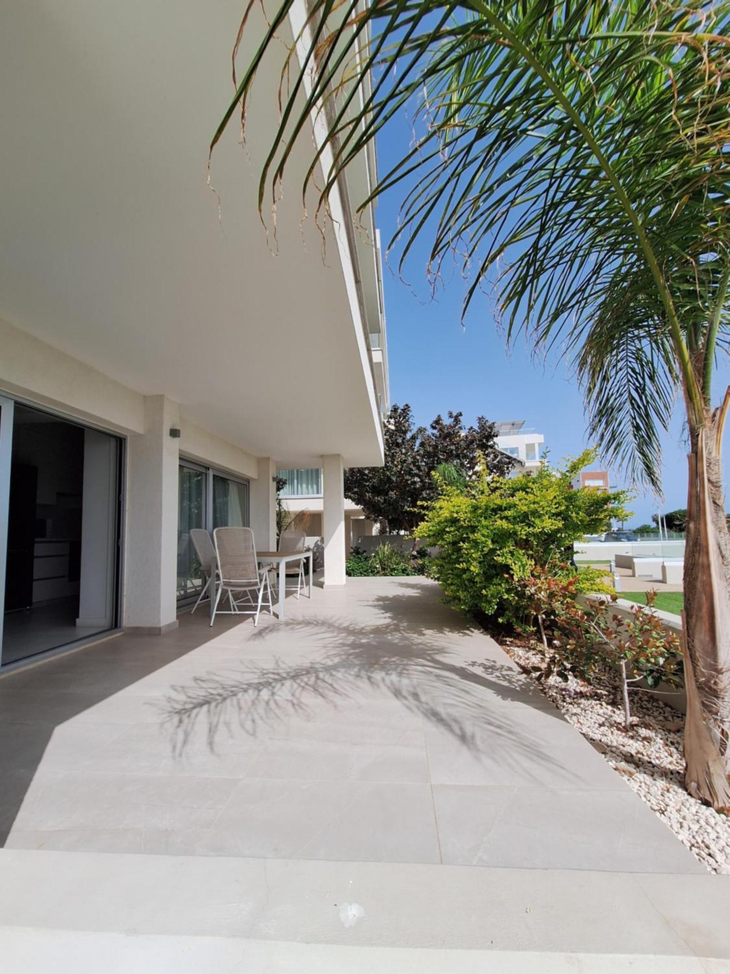 Emerald Suites Protaras Buitenkant foto